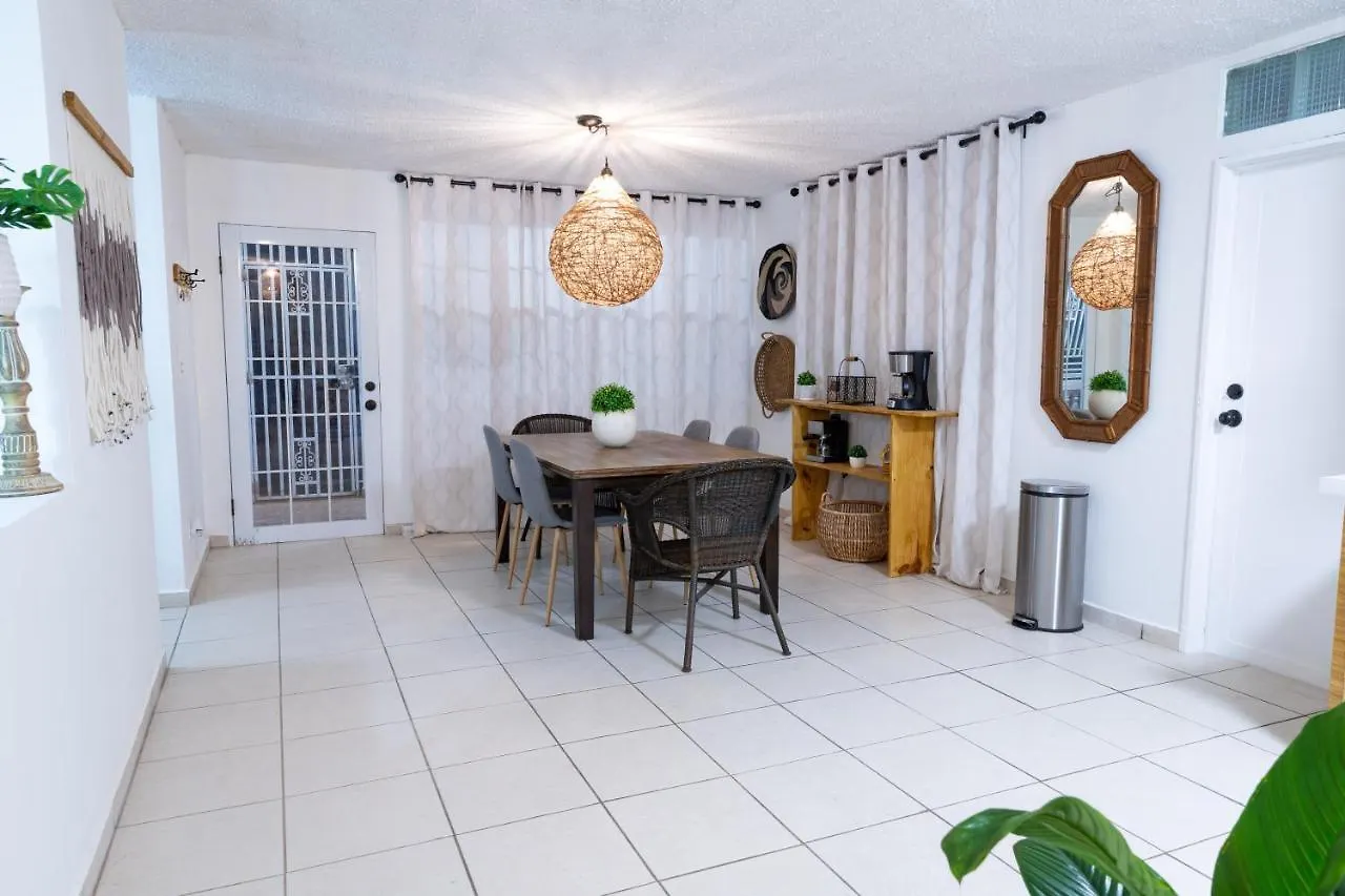 Casa Sunville Holiday home Trujillo Alto
